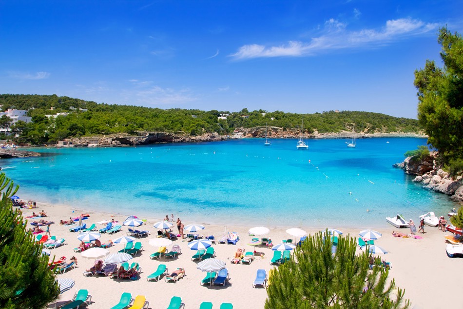 All inclusive aan strand op Ibiza